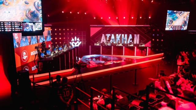 Miniatura lista - League of Legends in America: i primi risultati del rebranding